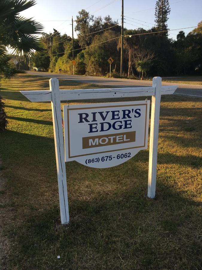The Rivers Edge Motel LaBelle Buitenkant foto